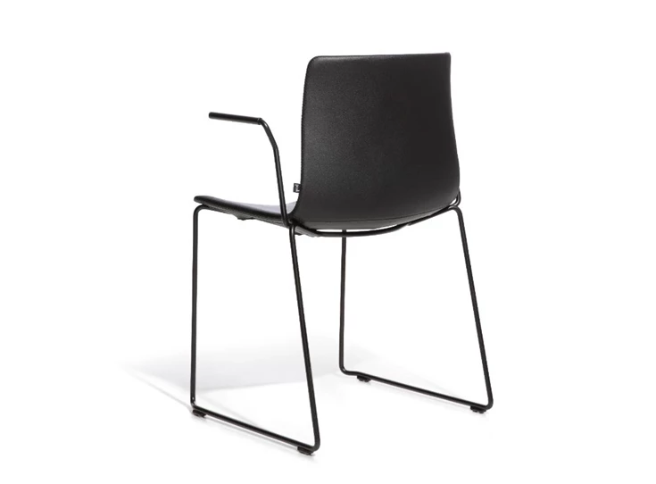 Achterkant Armstoel Curve Indoor Joli Black