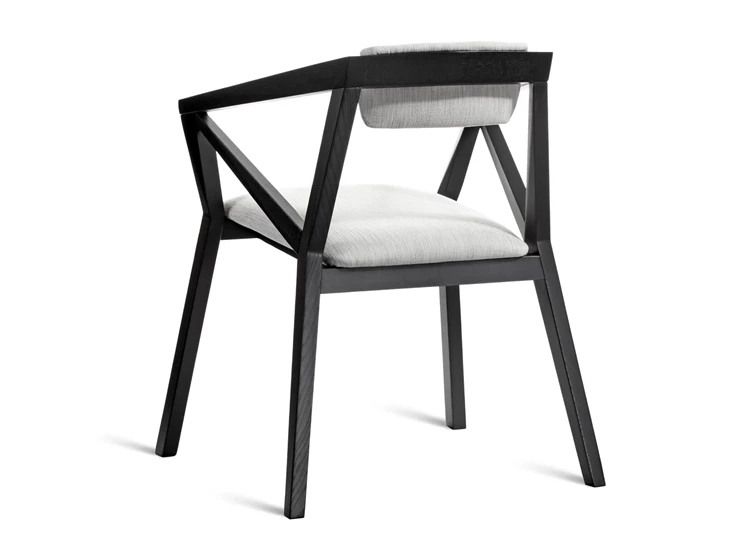 Achterkant Armstoel Madox massief hout eik zwart stof wit Estetica Home