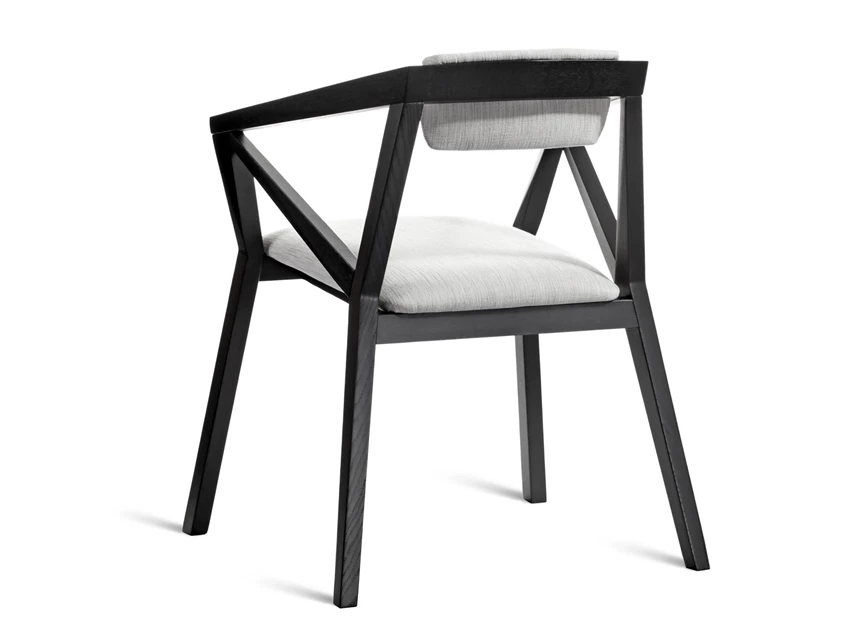 Achterkant Armstoel Madox massief hout eik zwart stof wit Estetica Home