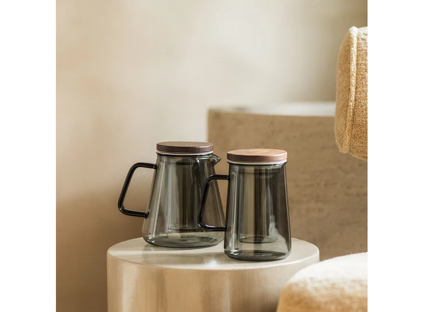 Beker 63cl met glazen filter en deksel grijs Luma sfeerfoto