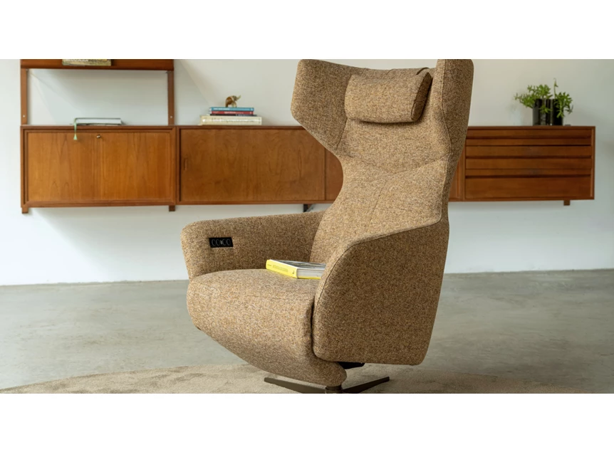 Inzoom Sfeerfoto Elektrische relax Marius-DV stof oasis Moome by Indera schuin relax omhoog