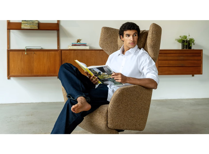 Detail Sfeerfoto Elektrische relax Marius-DV stof oasis Moome by Indera schuin relax omhoog