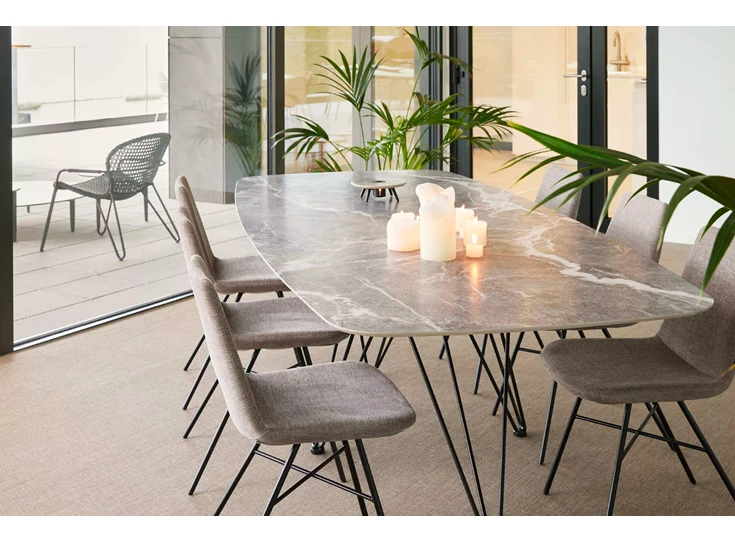 Eettafel Wire faux elyps bootvorm keramiek Marble Marone Joli