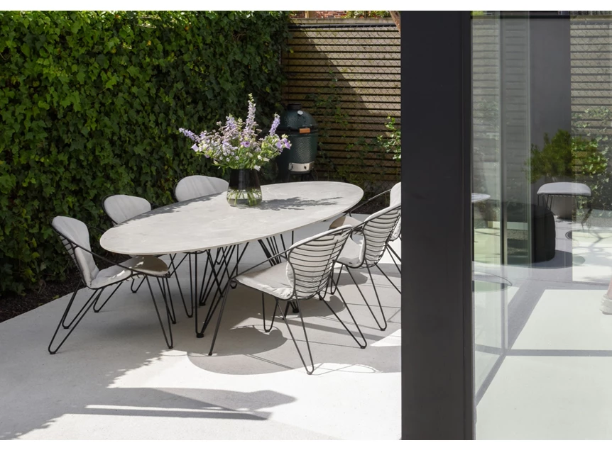 Low Dining Eettafel Wire elyps ovaal keramiek Charisma Grey Joli