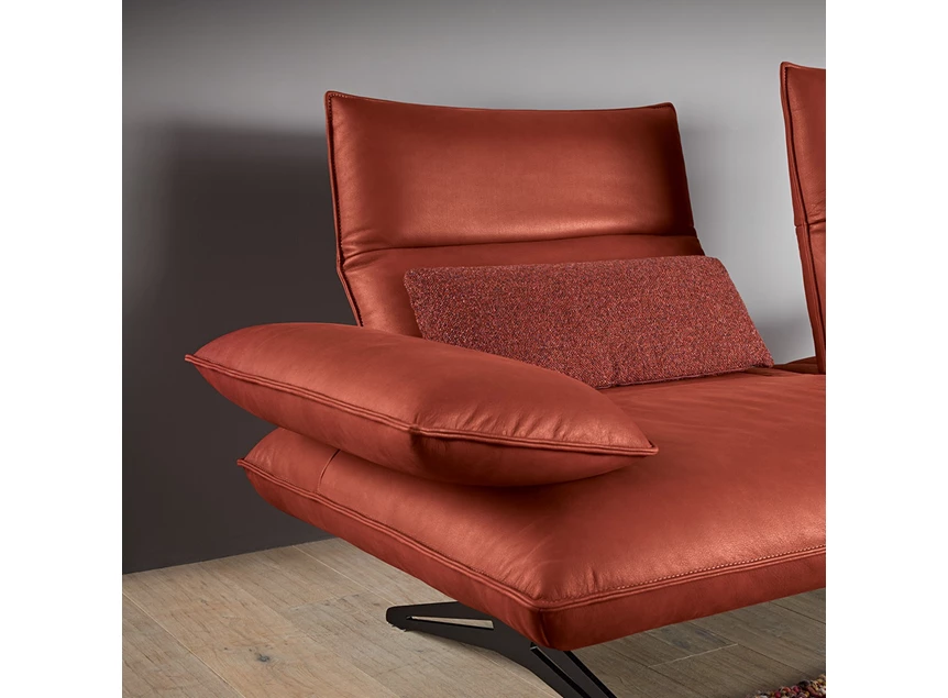 Detail Salon canapé Caio leder terracotta Koinor