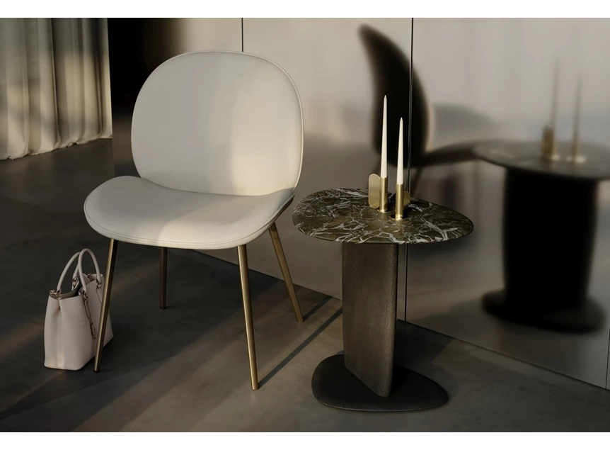 Sfeerfoto Bijzettafel Lotus 1390 natuursteen houten poot Draenert