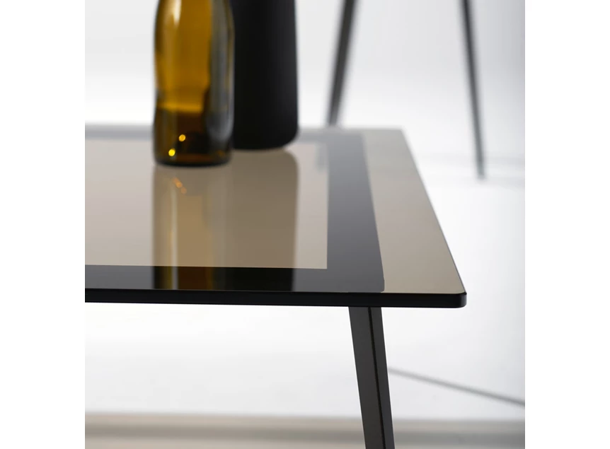 Detail Salontafel Tosca transparant glas bruin vierkant Draenert