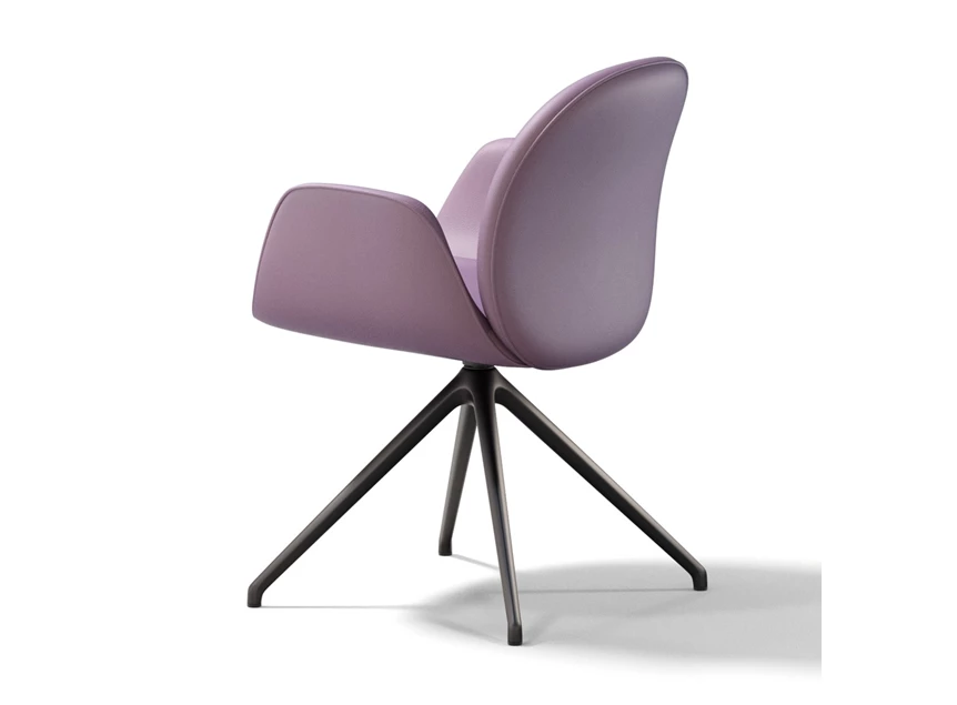 Achterkant Armstoel Cobe 2066 stervoet leder lila Draenert