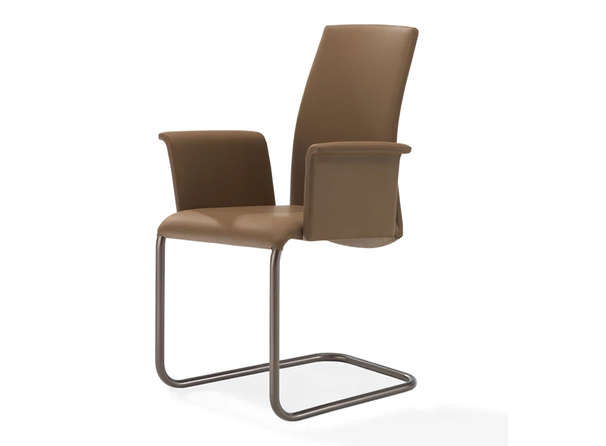 Armstoel Luma 2063 leder taupe bruin poot brons Draenert