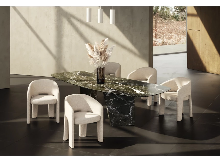 Sfeerfoto Armstoel Elefantino 2033 stof bouclé gebroken wit beige Draenert