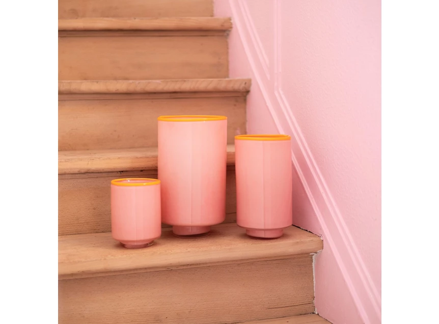 Vase 12xh21.5cm blush pink Milo ONA sfeerfoto