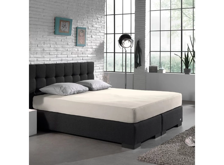 dubbel jersey hoeslaken creme 80/100x220 sfeerfoto