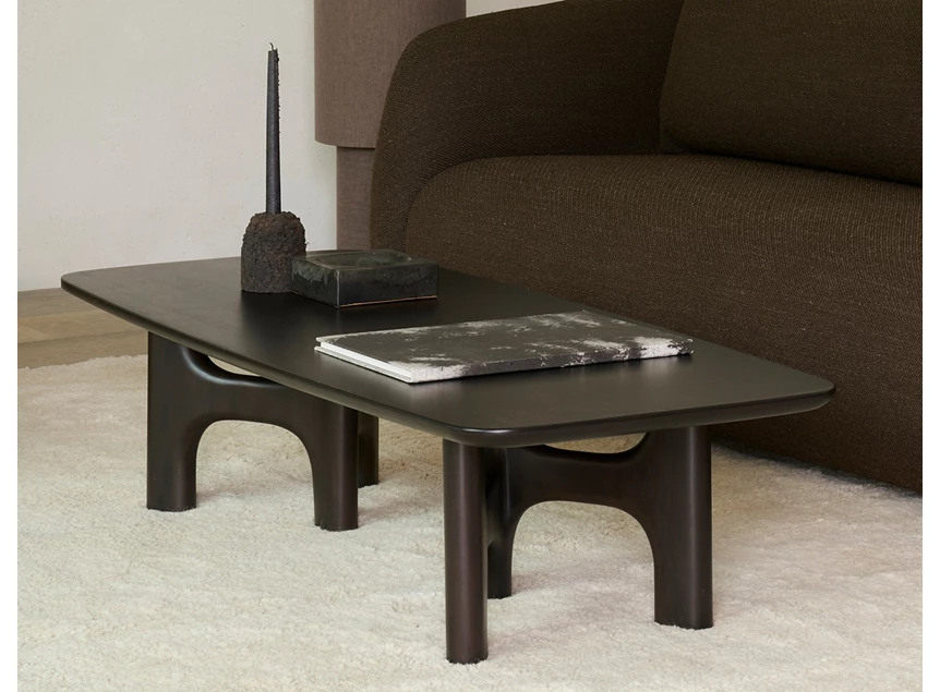 Sfeerfoto Salontafel Mahogany Flow Rose Brown Coffee Table 35097 Ethnicraft