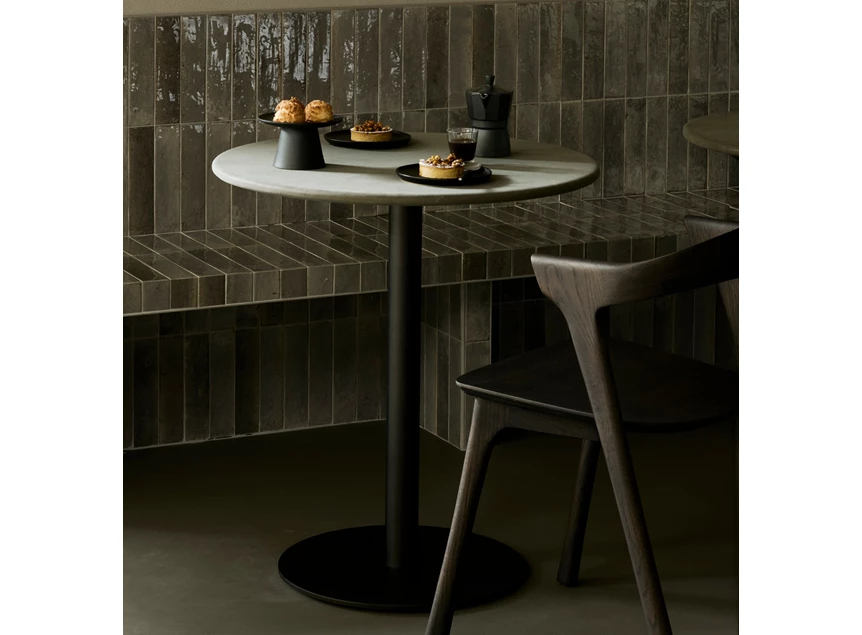 Bistrotafel Eettafel Blend Round Dining Table Top Leather Muschio Base Dark Bronze 21575 Ethnicraft