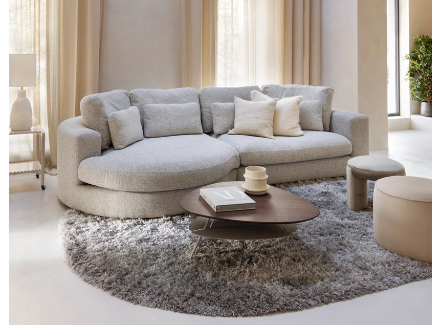Sfeerfoto Salon Ferry divan rond li en 2-zit rond re stof greige beige Easy Sofa ES Group