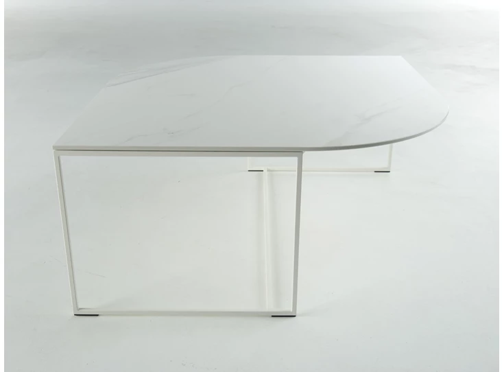 Zijkant Salontafel Taj-Mahal vierkant blad Dekton marmerlook Bert Plantagie