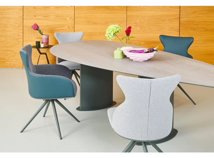 Zijde Eettafel Roman Table Talk kiezel organisch massief hout eik vergrijsd Bert Plantagie