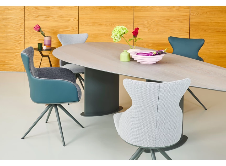 Zijde Eettafel Roman Table Talk kiezel organisch massief hout eik vergrijsd Bert Plantagie