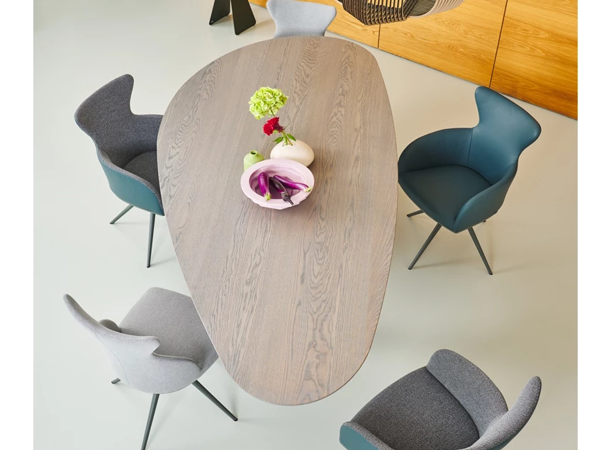 Bovenkant Eettafel Roman Table Talk kiezel organisch massief hout eik vergrijsd Bert Plantagie