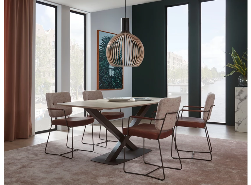 Eettafel Oxxi Table Talk bootvorm massief hout eik chalk Bert Plantagie
