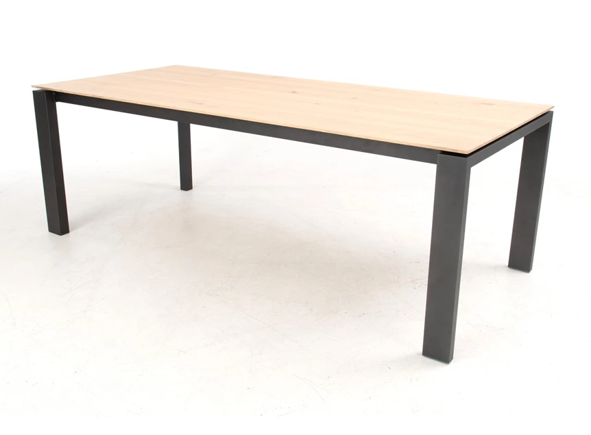 Verlengbare eettafel Lungo massief hout eik geolied Bert Plantagie