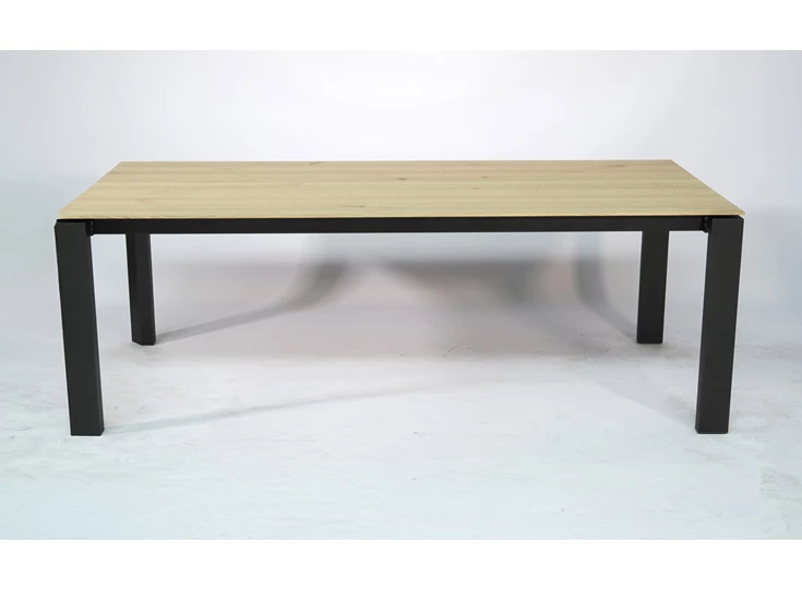 Front Verlengbare eettafel Lungo massief hout eik geolied Bert Plantagie