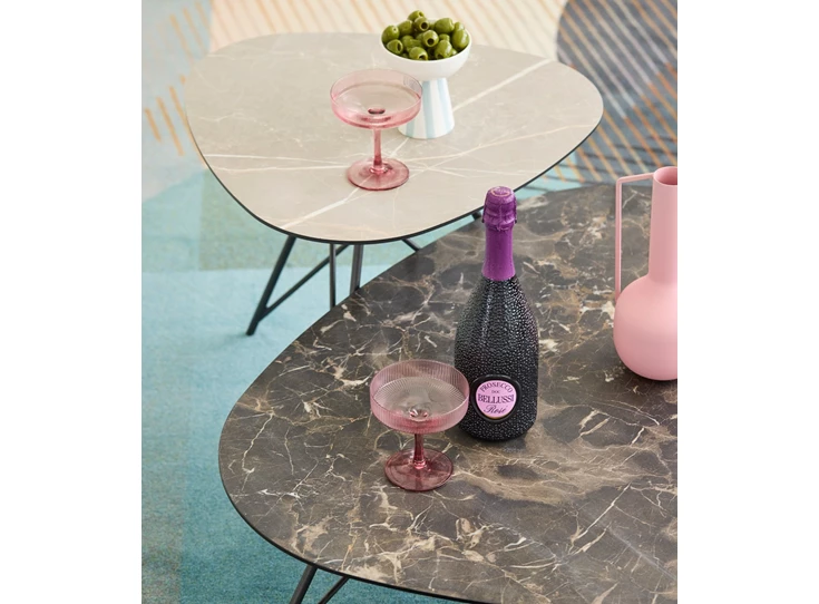 Sfeerfoto Salontafel Jyve M HPL Marmor Lugano L HPL Oriental Stone Brown Bert Plantagie