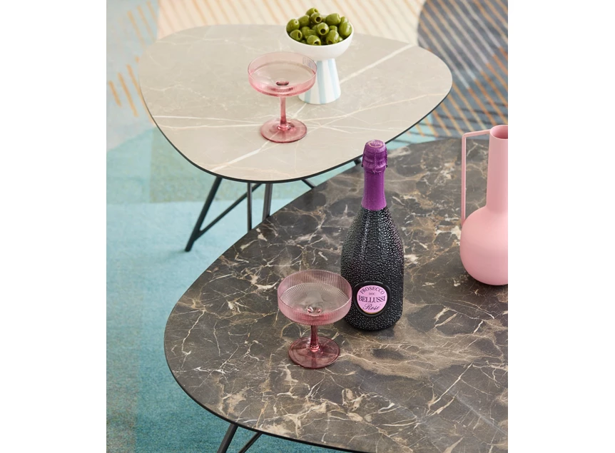 Sfeerfoto Salontafel Jyve M HPL Marmor Lugano L HPL Oriental Stone Brown Bert Plantagie