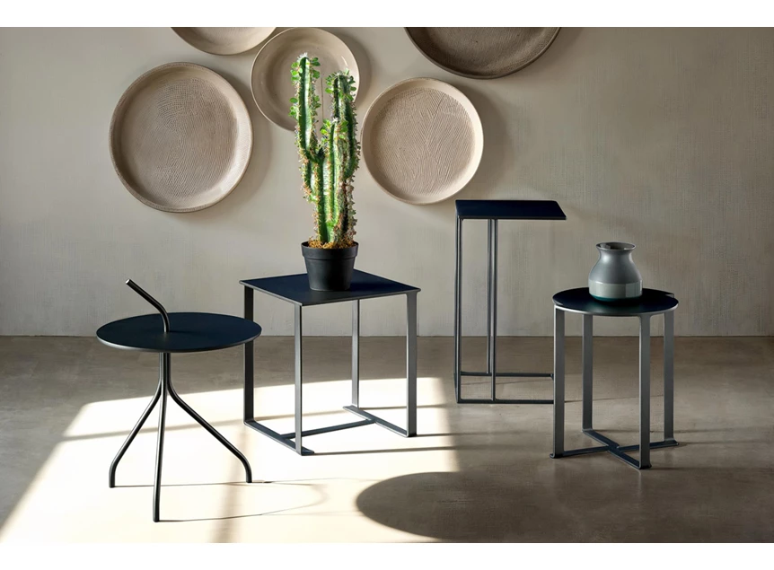 Collectie Bijzettafel Clyde metaal zwart Bert Plantagie