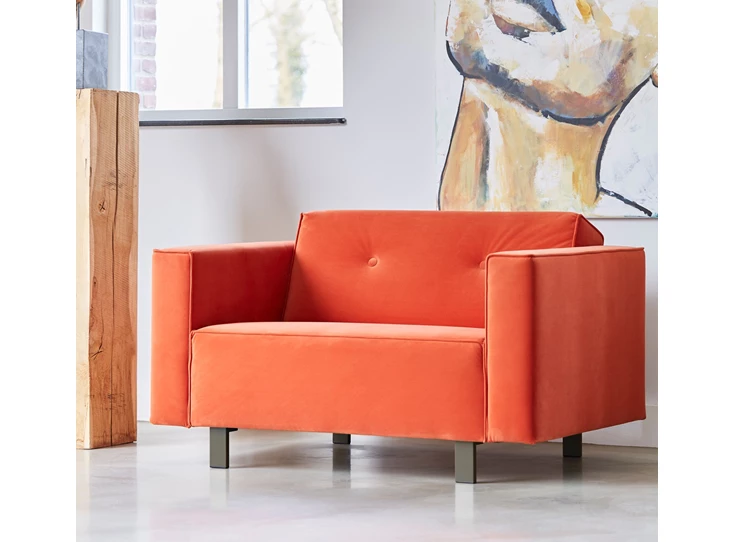 Sfeerfoto Bijzetzetel loveseat Odin stof fluweel oranje Bert Plantagie