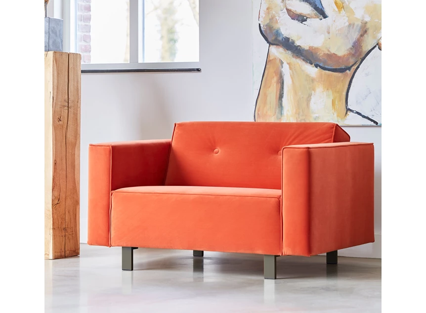 Sfeerfoto Bijzetzetel loveseat Odin stof fluweel oranje Bert Plantagie