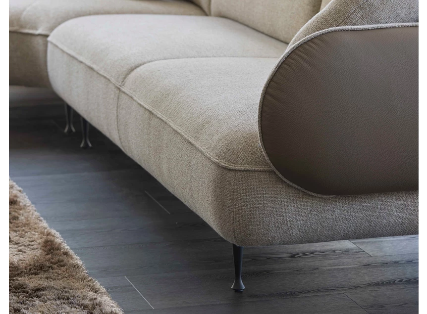 Detail Hoeksalon Arizona organisch stof beige leder taupe Bert Plantagie