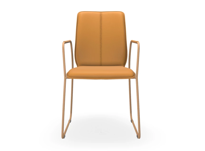 Front Armstoel Tara Slede 821A leder Prestige Amber Bert Plantagie