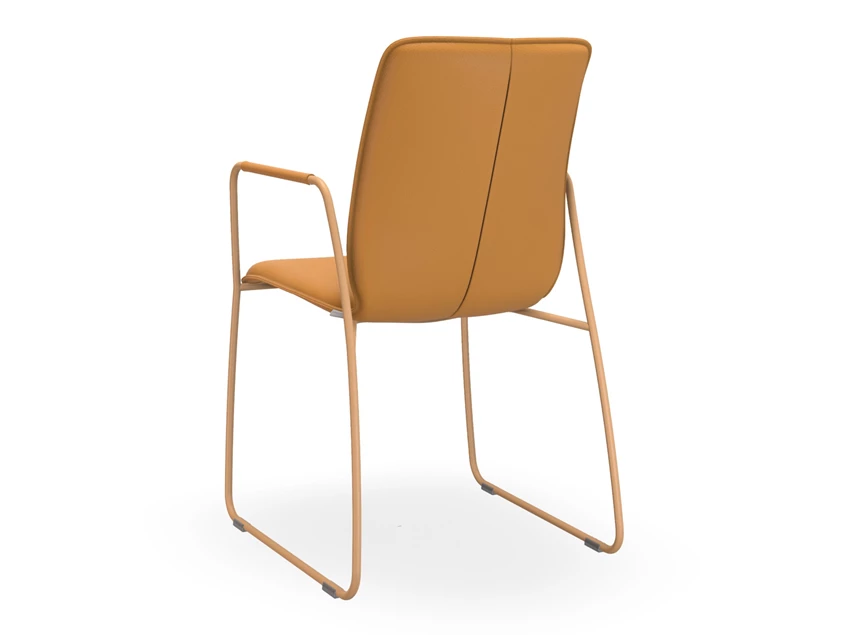 Achterkant Armstoel Tara Slede 821A leder Prestige Amber Bert Plantagie