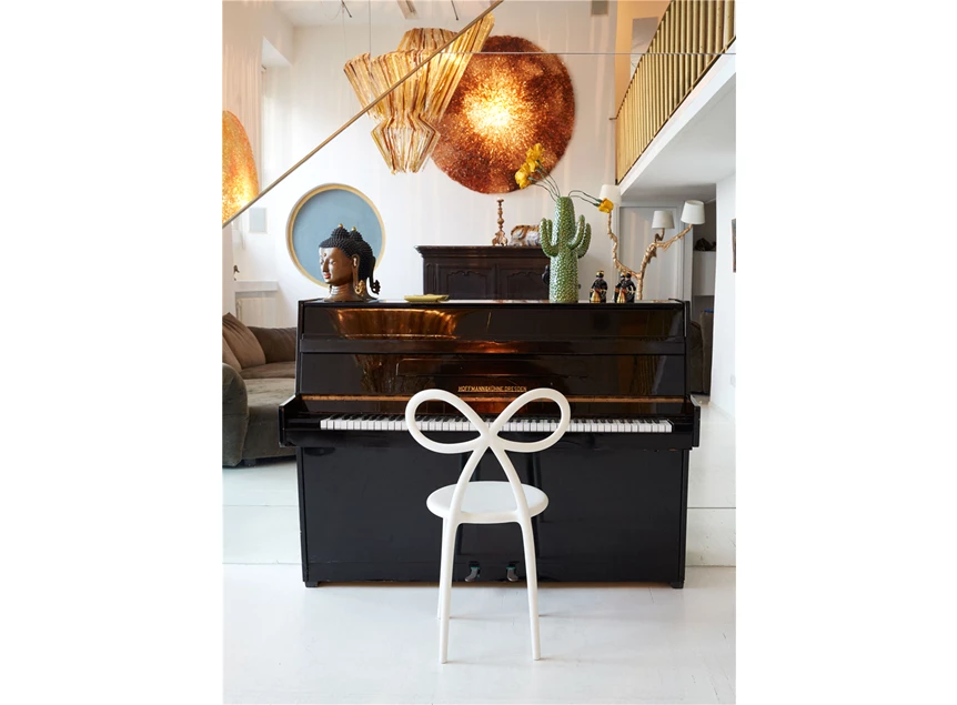 Sfeerfoto Stoel Ribbon White 80001WH-O Qeeboo